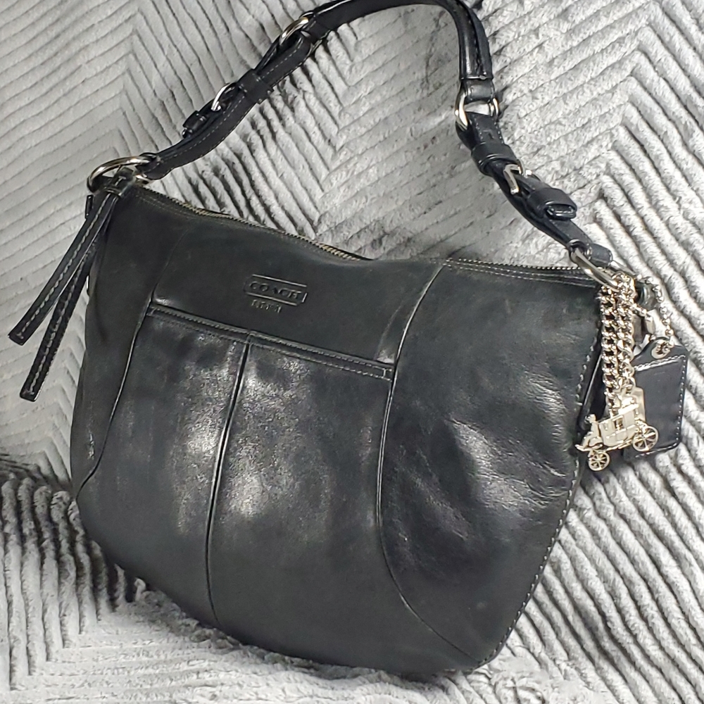 COACH Soho Hobo Black Leather Purse Bag
